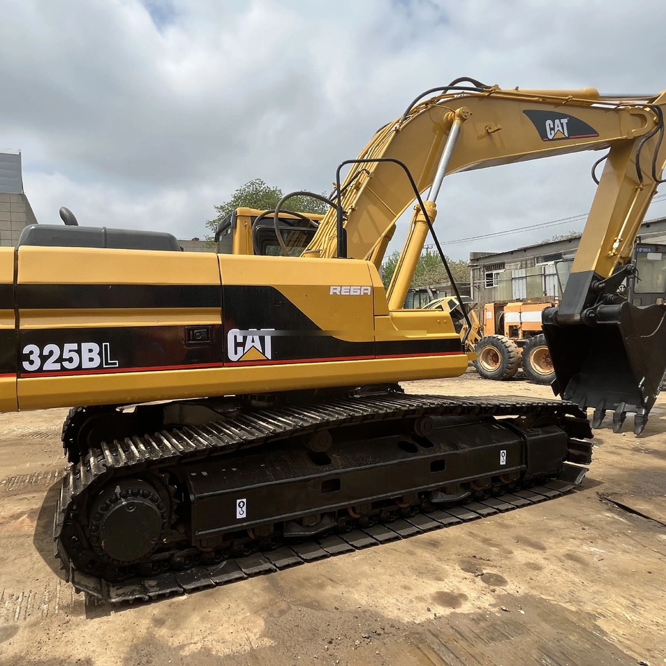 Used Caterpillar excavator CAT 325BL in good condition for sale - Escavadora de rastos: foto 1 Used Caterpillar excavator CAT 325BL in good condition for sale - Escavadora de rastos: foto 1