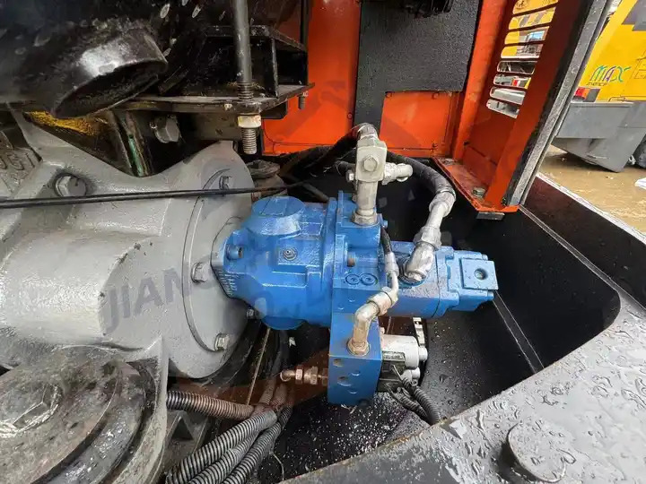 Used Doosan DH55 Excavator Hot Sale, Secondhand Doosan 5 Ton Mini Crawler Digger Dh55 - Escavadeira: foto 5 Used Doosan DH55 Excavator Hot Sale, Secondhand Doosan 5 Ton Mini Crawler Digger Dh55 - Escavadeira: foto 5