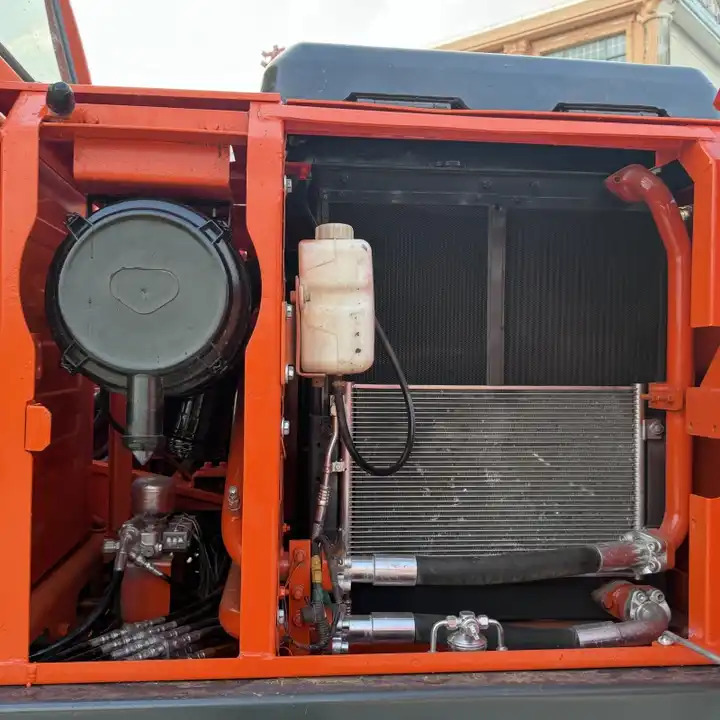 Used Doosan Dx140 Low Working Hours Used Doosan Dx140LC-9c Crawler Hydraulic Excavator with High Quality in Hot Sale Digger - Escavadora de rastos: foto 4 Used Doosan Dx140 Low Working Hours Used Doosan Dx140LC-9c Crawler Hydraulic Excavator with High Quality in Hot Sale Digger - Escavadora de rastos: foto 4