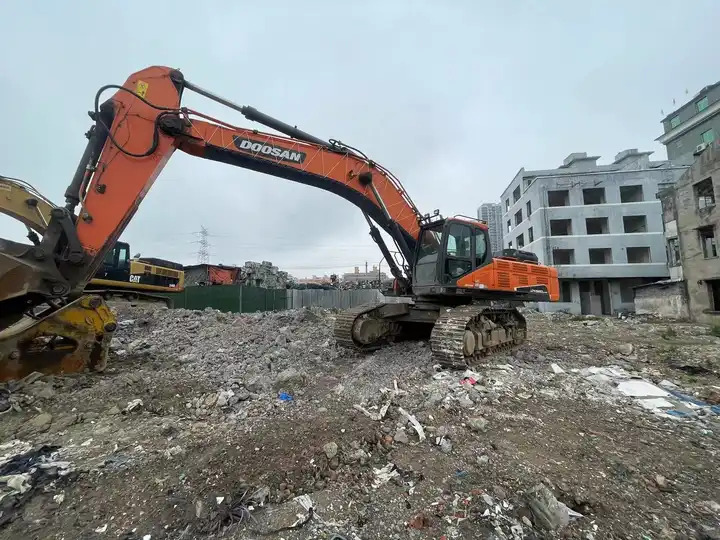 Used Doosan Excavator Doosan Excavator Dx520 Doosan Dx520lc Excavator - Escavadeira: foto 3 Used Doosan Excavator Doosan Excavator Dx520 Doosan Dx520lc Excavator - Escavadeira: foto 3