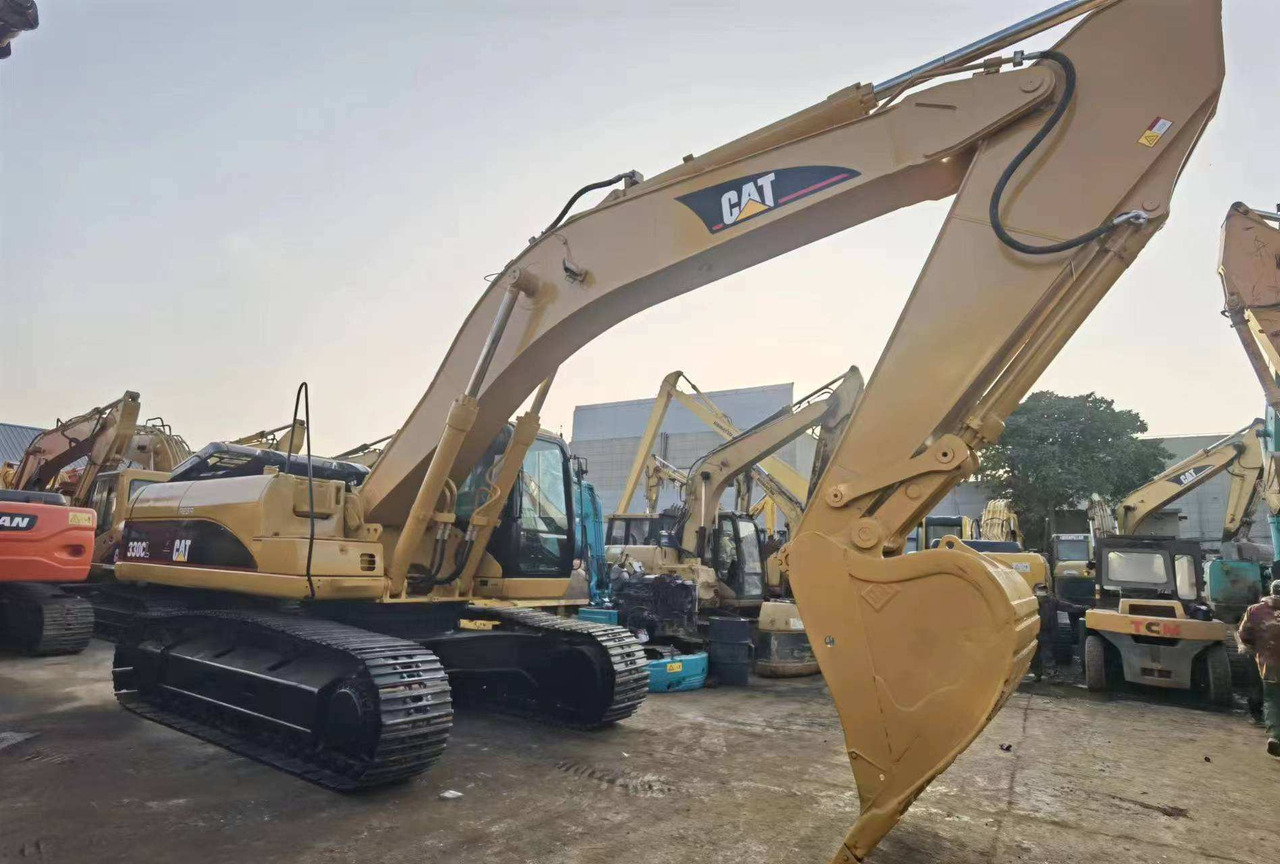 Used construction machinery 30Tons excavator Used CAT Excavator CAT 330C CAT 330CL - Escavadora de rastos: foto 2 Used construction machinery 30Tons excavator Used CAT Excavator CAT 330C CAT 330CL - Escavadora de rastos: foto 2