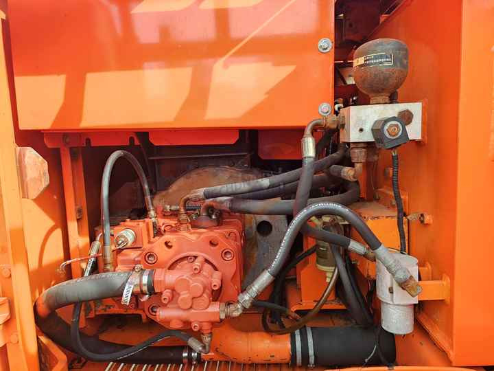 Used excavator doosan dh150 excavators machinery doosan dx60 dx80 dx75 dx225 Good Condition Low price wheel excavator - Escavadora de rastos: foto 4 Used excavator doosan dh150 excavators machinery doosan dx60 dx80 dx75 dx225 Good Condition Low price wheel excavator - Escavadora de rastos: foto 4
