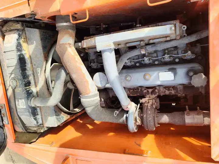 Well-maintained Cheap Price Korea Original Used Doosan Dh150,Dh150lc-7 Crawler Excavator in Shanghai - Escavadora de rastos: foto 4 Well-maintained Cheap Price Korea Original Used Doosan Dh150,Dh150lc-7 Crawler Excavator in Shanghai - Escavadora de rastos: foto 4