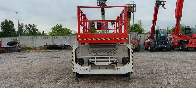 Genie GS3390 - 12,06 m - 4x4 - diesel - Plataforma de Tijera/ Plataforma de tesoura: foto 3 Genie GS3390 - 12,06 m - 4x4 - diesel - Plataforma de Tijera/ Plataforma de tesoura: foto 3