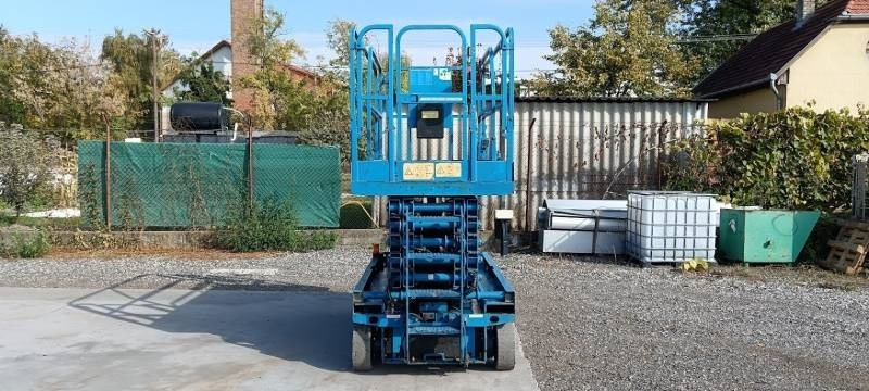 Genie GS4047 - 13,7m - electric - Plataforma de Tijera/ Plataforma de tesoura: foto 3 Genie GS4047 - 13,7m - electric - Plataforma de Tijera/ Plataforma de tesoura: foto 3