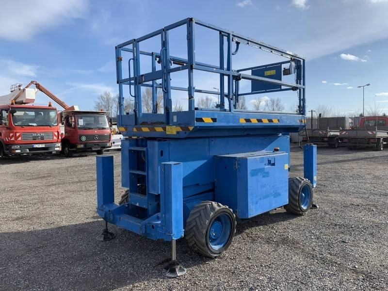 Genie GS4069 DC - 14,02 m, electric - Plataforma de Tijera/ Plataforma de tesoura: foto 2 Genie GS4069 DC - 14,02 m, electric - Plataforma de Tijera/ Plataforma de tesoura: foto 2
