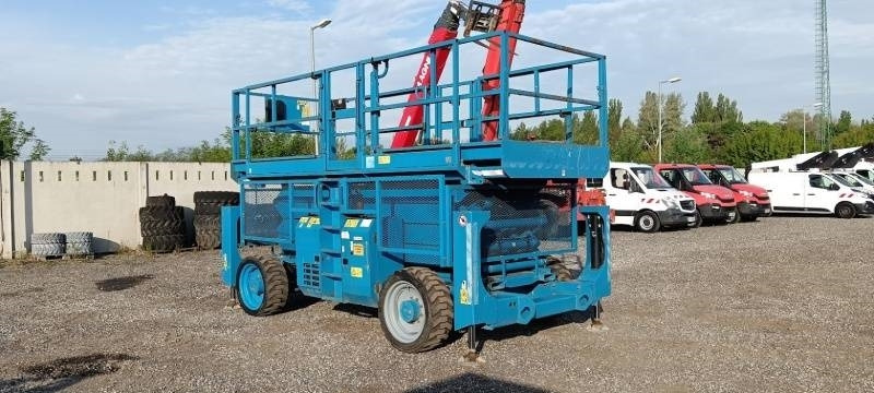 Genie GS4390 - 15,11m, diesel, 4x4 - Plataforma de Tijera/ Plataforma de tesoura: foto 1 Genie GS4390 - 15,11m, diesel, 4x4 - Plataforma de Tijera/ Plataforma de tesoura: foto 1