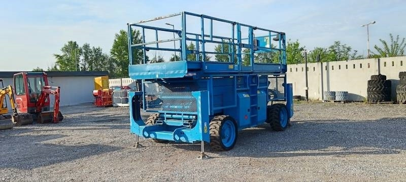 Genie GS4390 - 15,11m, diesel, 4x4 - Plataforma de Tijera/ Plataforma de tesoura: foto 2 Genie GS4390 - 15,11m, diesel, 4x4 - Plataforma de Tijera/ Plataforma de tesoura: foto 2