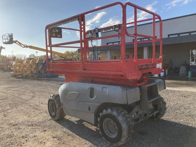 Haulotte Compact 10 RTE - 4x4, 10m, electric - *NEW BATTERY - Plataforma de Tijera/ Plataforma de tesoura: foto 1 Haulotte Compact 10 RTE - 4x4, 10m, electric - *NEW BATTERY - Plataforma de Tijera/ Plataforma de tesoura: foto 1