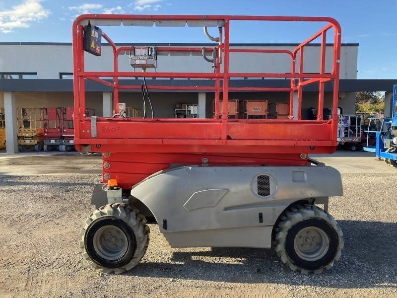 Haulotte Compact 10 RTE - 4x4, 10m, electric - *NEW BATTERY - Plataforma de Tijera/ Plataforma de tesoura: foto 4 Haulotte Compact 10 RTE - 4x4, 10m, electric - *NEW BATTERY - Plataforma de Tijera/ Plataforma de tesoura: foto 4