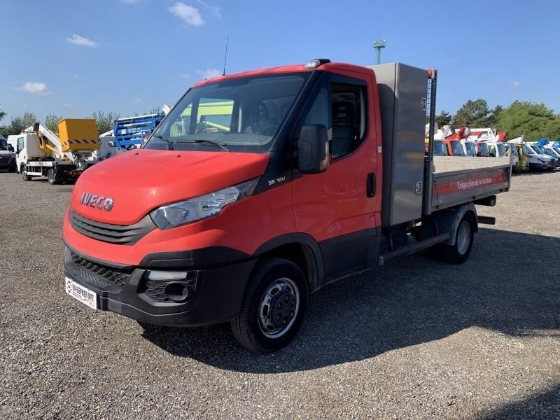 Iveco 35C12 - Tipper  - Camião basculante: foto 3 Iveco 35C12 - Tipper  - Camião basculante: foto 3