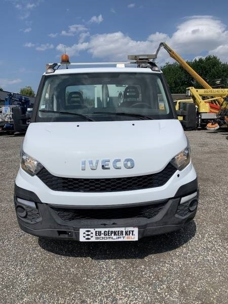 Iveco Daily Multitel MX170 - 17m - 200 kg - Caminhão com plataforma aérea: foto 3 Iveco Daily Multitel MX170 - 17m - 200 kg - Caminhão com plataforma aérea: foto 3