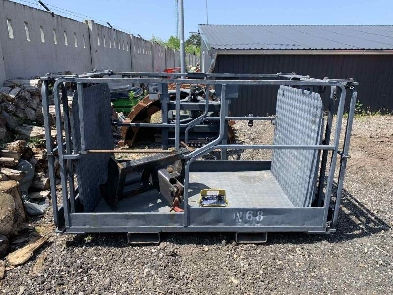 Empilhador telescópico Manitou MRT2150 - 20,67m - 5t - 4x4x4: foto 18