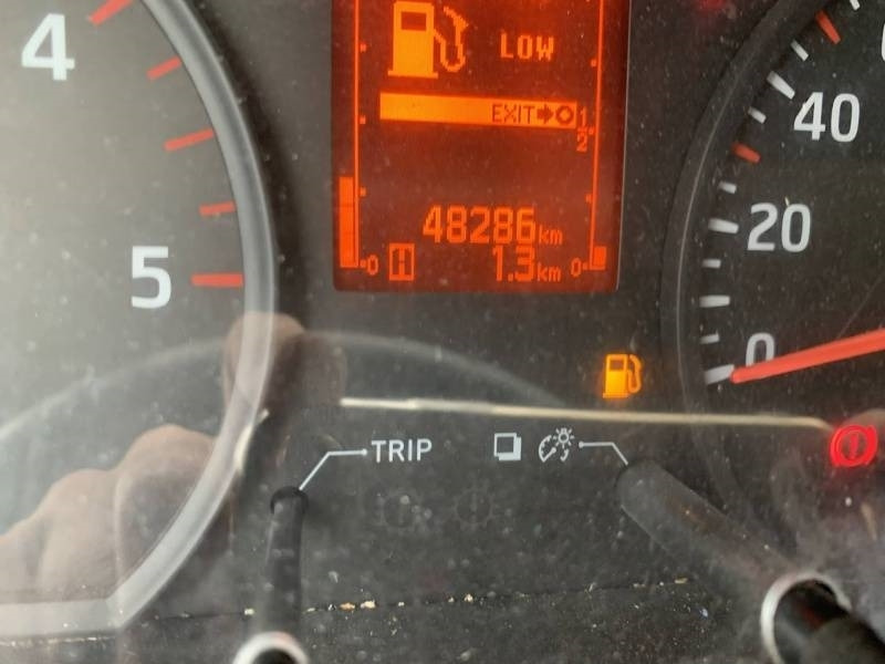 Caminhão com plataforma aérea Nissan Cabstar Multitel HX195 - 19,5m: foto 13 Caminhão com plataforma aérea Nissan Cabstar Multitel HX195 - 19,5m: foto 13