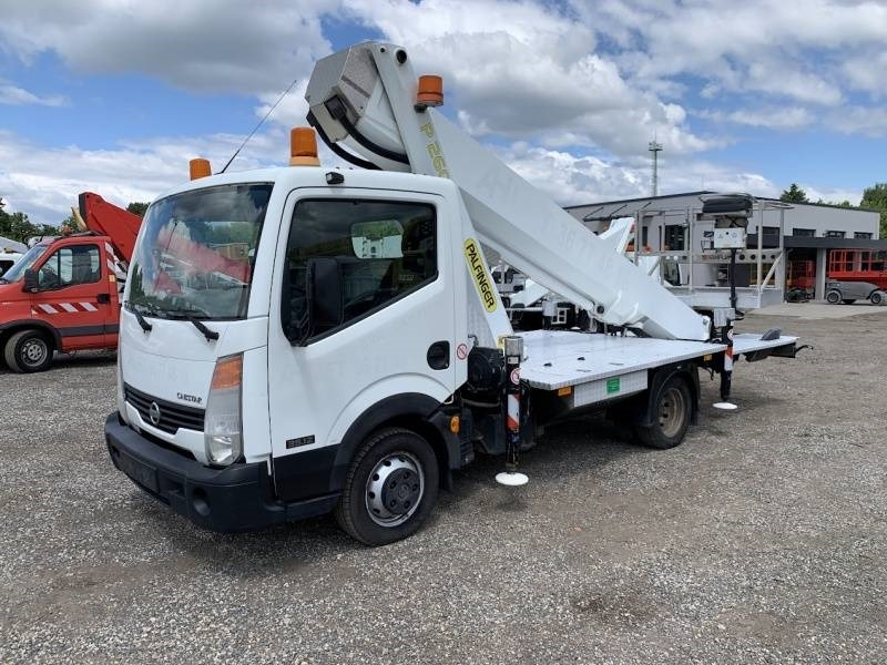 Nissan Cabstar Palfinger P260B - 25,6 m - 230 kg - Caminhão com plataforma aérea: foto 2 Nissan Cabstar Palfinger P260B - 25,6 m - 230 kg - Caminhão com plataforma aérea: foto 2