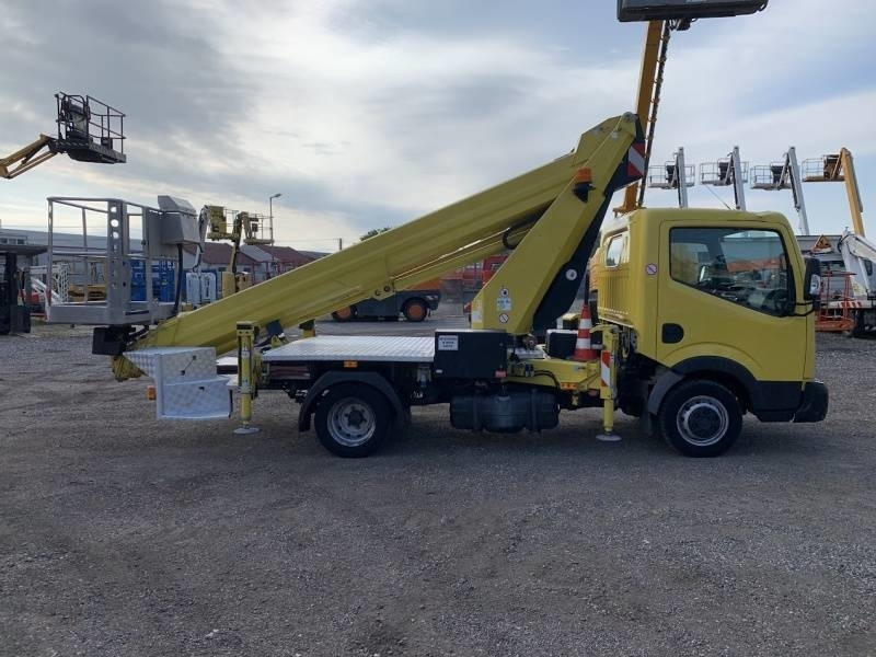 Nissan Cabstar Ruthmann-Steiger TB270 - 27m - 230 kg - Caminhão com plataforma aérea: foto 3 Nissan Cabstar Ruthmann-Steiger TB270 - 27m - 230 kg - Caminhão com plataforma aérea: foto 3