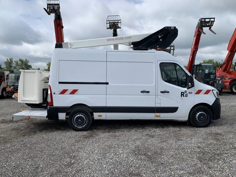 Renault Master Klubb K32 - 12,5 m, 120 kg - Caminhão com plataforma aérea: foto 4 Renault Master Klubb K32 - 12,5 m, 120 kg - Caminhão com plataforma aérea: foto 4