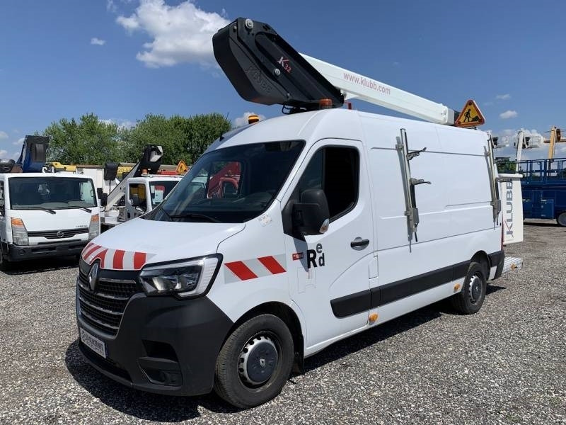 Renault Master Klubb K32 - 12,5 m, 120 kg - Caminhão com plataforma aérea: foto 2 Renault Master Klubb K32 - 12,5 m, 120 kg - Caminhão com plataforma aérea: foto 2