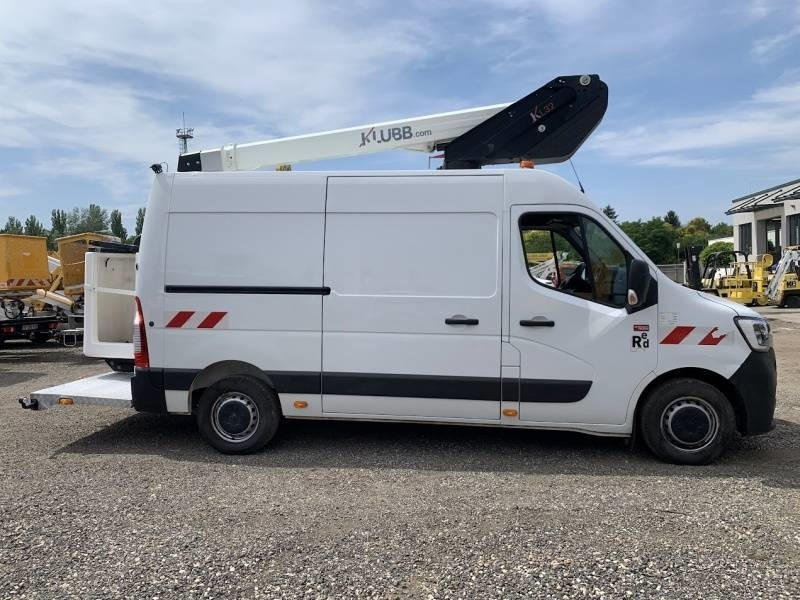 Renault Master Klubb KL32 - 12,5 m, 120 kg - Caminhão com plataforma aérea: foto 3 Renault Master Klubb KL32 - 12,5 m, 120 kg - Caminhão com plataforma aérea: foto 3