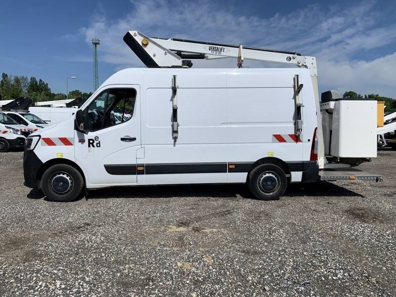Renault Master Versalift ETL-32-125 - 12,5 m - 120kg - Caminhão com plataforma aérea: foto 4 Renault Master Versalift ETL-32-125 - 12,5 m - 120kg - Caminhão com plataforma aérea: foto 4
