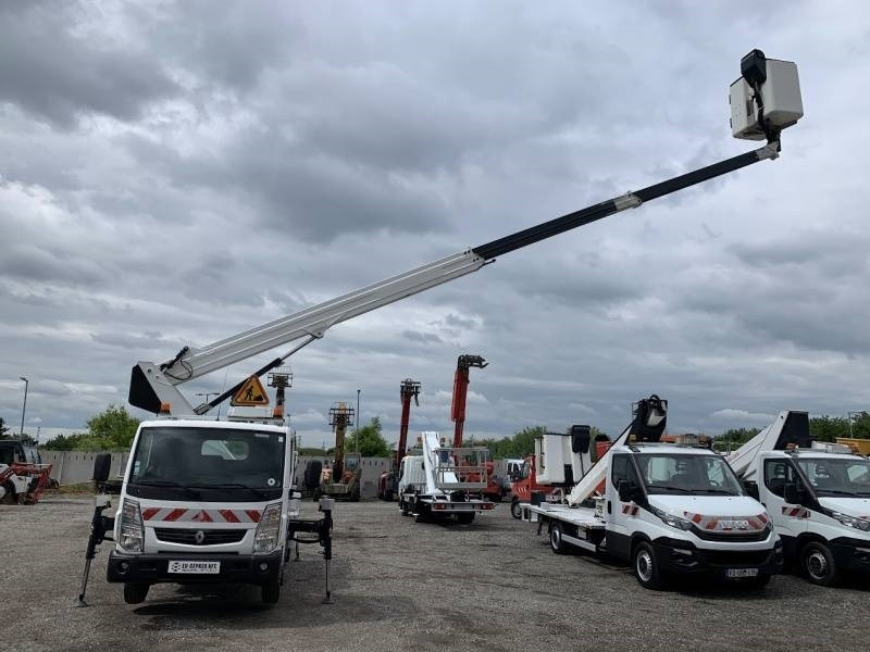 Caminhão com plataforma aérea Renault Maxity ISOLI VT60NE - 20m, 250kg: foto 9