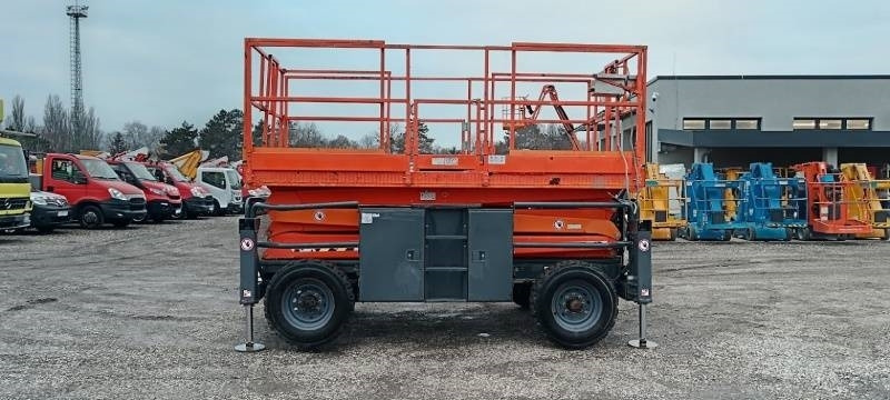 SkyJack SJ8831 - 11,27 m - 4x4 - Plataforma de Tijera/ Plataforma de tesoura: foto 5 SkyJack SJ8831 - 11,27 m - 4x4 - Plataforma de Tijera/ Plataforma de tesoura: foto 5