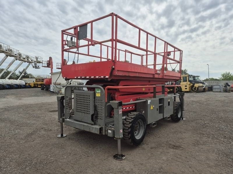 SkyJack SJ9241 - 14,5 m - 4x4 - Plataforma de Tijera/ Plataforma de tesoura: foto 2 SkyJack SJ9241 - 14,5 m - 4x4 - Plataforma de Tijera/ Plataforma de tesoura: foto 2