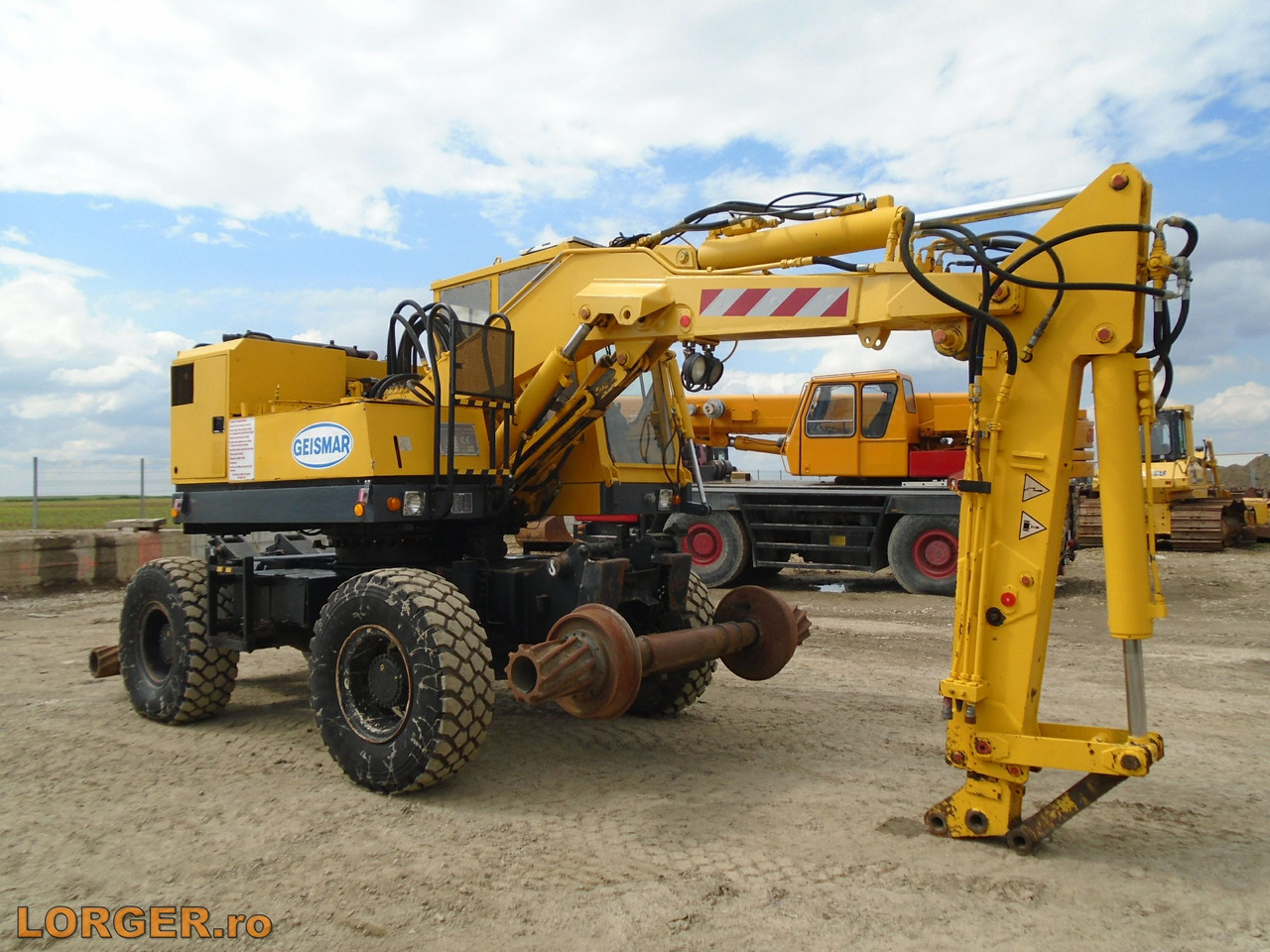 Geismar KGT-V - Escavadeira de rodas: foto 4 Geismar KGT-V - Escavadeira de rodas: foto 4