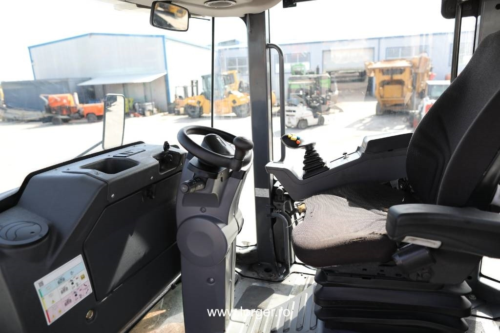 Compactador de asfalto Hamm DV+ 90i VO-S: foto 16