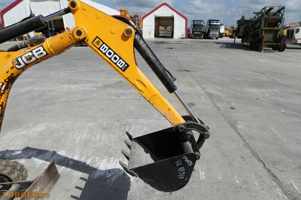 JCB 8008 CTS - Mini escavadeira: foto 5 JCB 8008 CTS - Mini escavadeira: foto 5