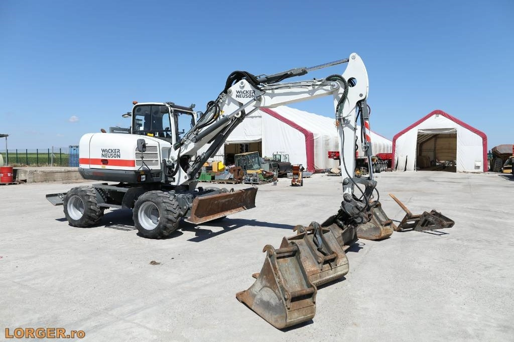Wacker Neuson EW 100 - Escavadeira de rodas: foto 2 Wacker Neuson EW 100 - Escavadeira de rodas: foto 2