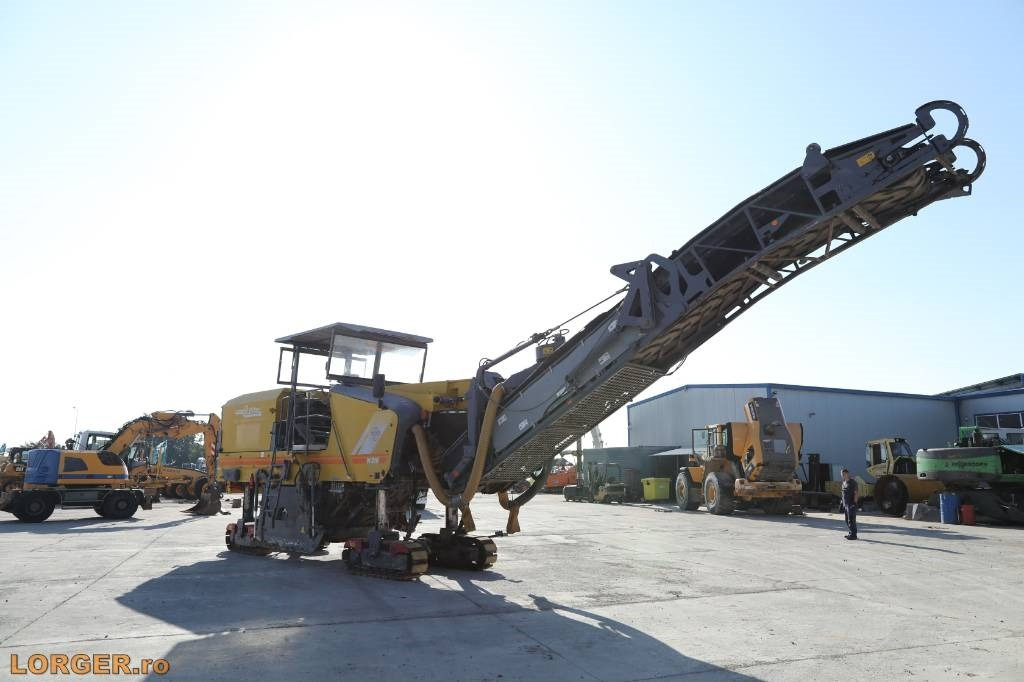 Wirtgen W 210 - Aplainadora (Fresadora): foto 4 Wirtgen W 210 - Aplainadora (Fresadora): foto 4
