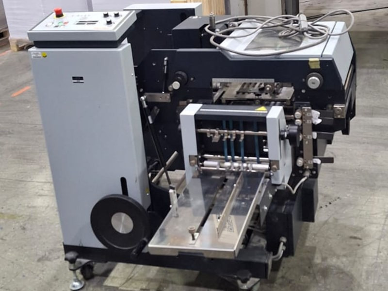 Horizon KTU-40 | 2021 - Máquina de dobrar papel: foto 1 Horizon KTU-40 | 2021 - Máquina de dobrar papel: foto 1