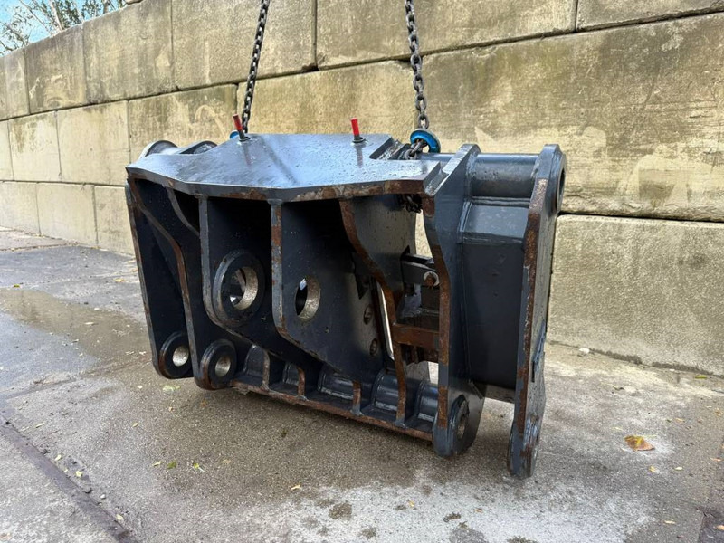 Bepe Caterpillar 962 Verachtert quick coupler NEW! - Acoplamento rápido para Máquina de construção: foto 4 Bepe Caterpillar 962 Verachtert quick coupler NEW! - Acoplamento rápido para Máquina de construção: foto 4