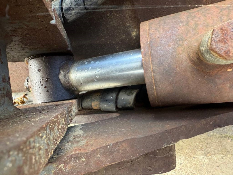 Cangini Benne CW10 Tiltbucket / kantelbak Schwenklöffel - Balde para Máquina de construção: foto 5 Cangini Benne CW10 Tiltbucket / kantelbak Schwenklöffel - Balde para Máquina de construção: foto 5