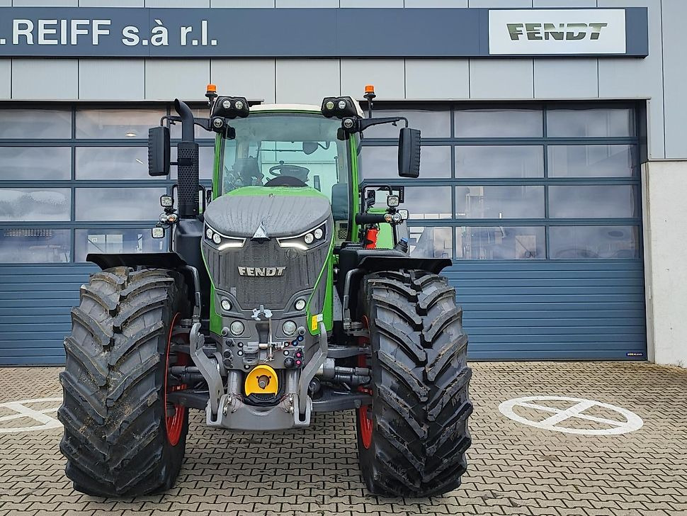 J.Reiff Sarl
Herr Stefan Neukirch - 77 Z.I in den - Trator: foto 2 J.Reiff Sarl
Herr Stefan Neukirch - 77 Z.I in den - Trator: foto 2