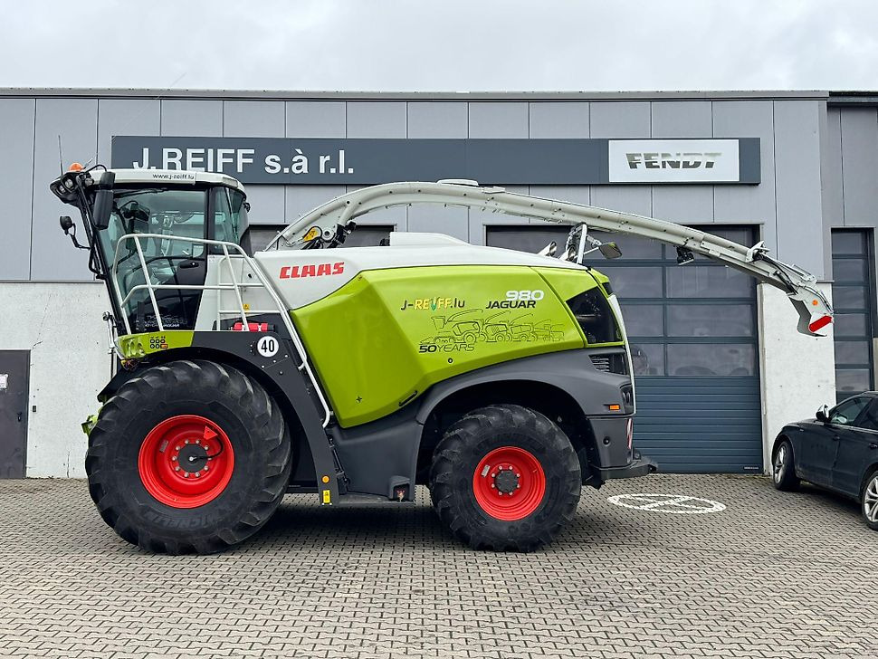 J.Reiff Sarl
Herr Stefan Neukirch - 77 Z.I in den - Picadora de forragem automotriz: foto 2 J.Reiff Sarl
Herr Stefan Neukirch - 77 Z.I in den - Picadora de forragem automotriz: foto 2