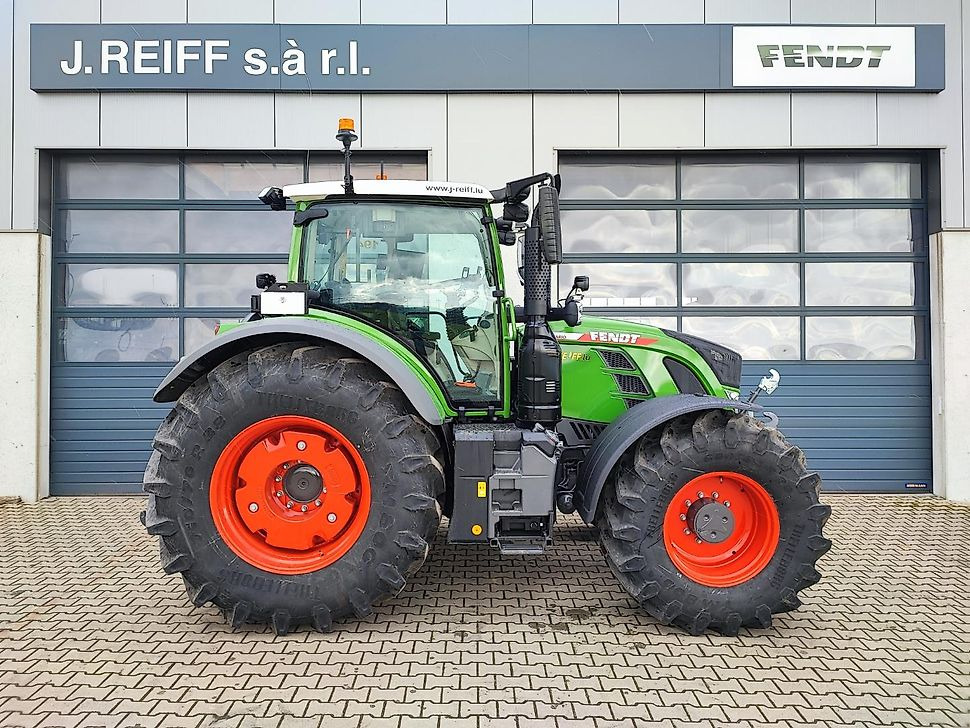 J.Reiff Sarl
Herr Stefan Neukirch - 77 Z.I in den - Trator: foto 3 J.Reiff Sarl
Herr Stefan Neukirch - 77 Z.I in den - Trator: foto 3