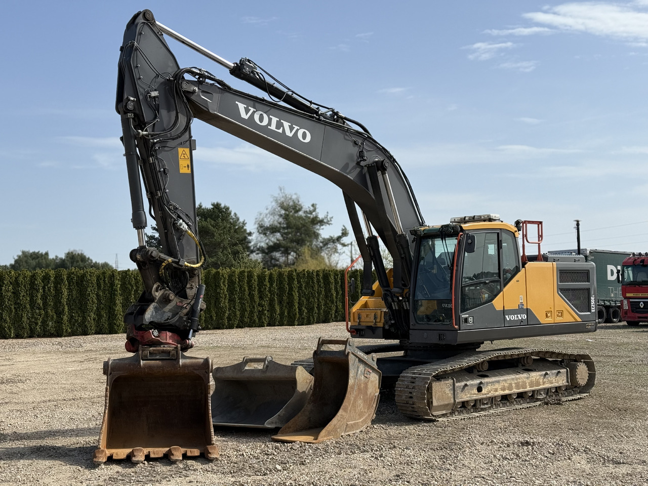 Volvo EC 250 EL - Escavadora de rastos: foto 1 Volvo EC 250 EL - Escavadora de rastos: foto 1