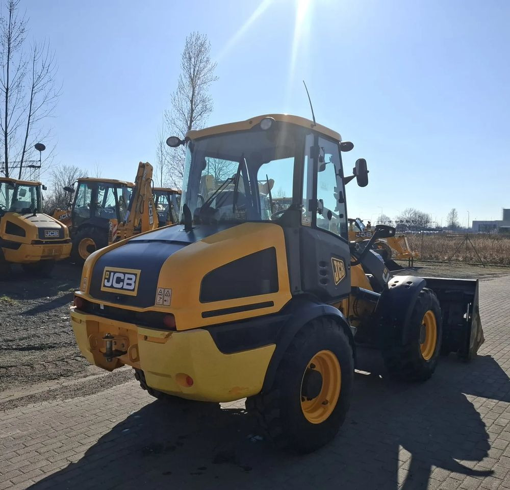 JCB 409 - Escavadeira de rodas: foto 5 JCB 409 - Escavadeira de rodas: foto 5