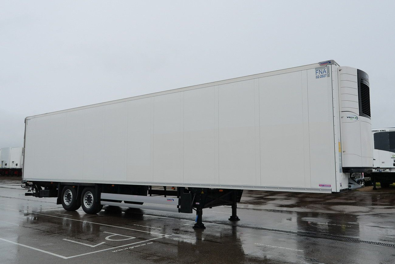 Schmitz Cargobull SKO 18 /LBW BÄR 2500 kg / CARRIER 1550 / LIFT - Semi-reboque frigorífico: foto 3 Schmitz Cargobull SKO 18 /LBW BÄR 2500 kg / CARRIER 1550 / LIFT - Semi-reboque frigorífico: foto 3