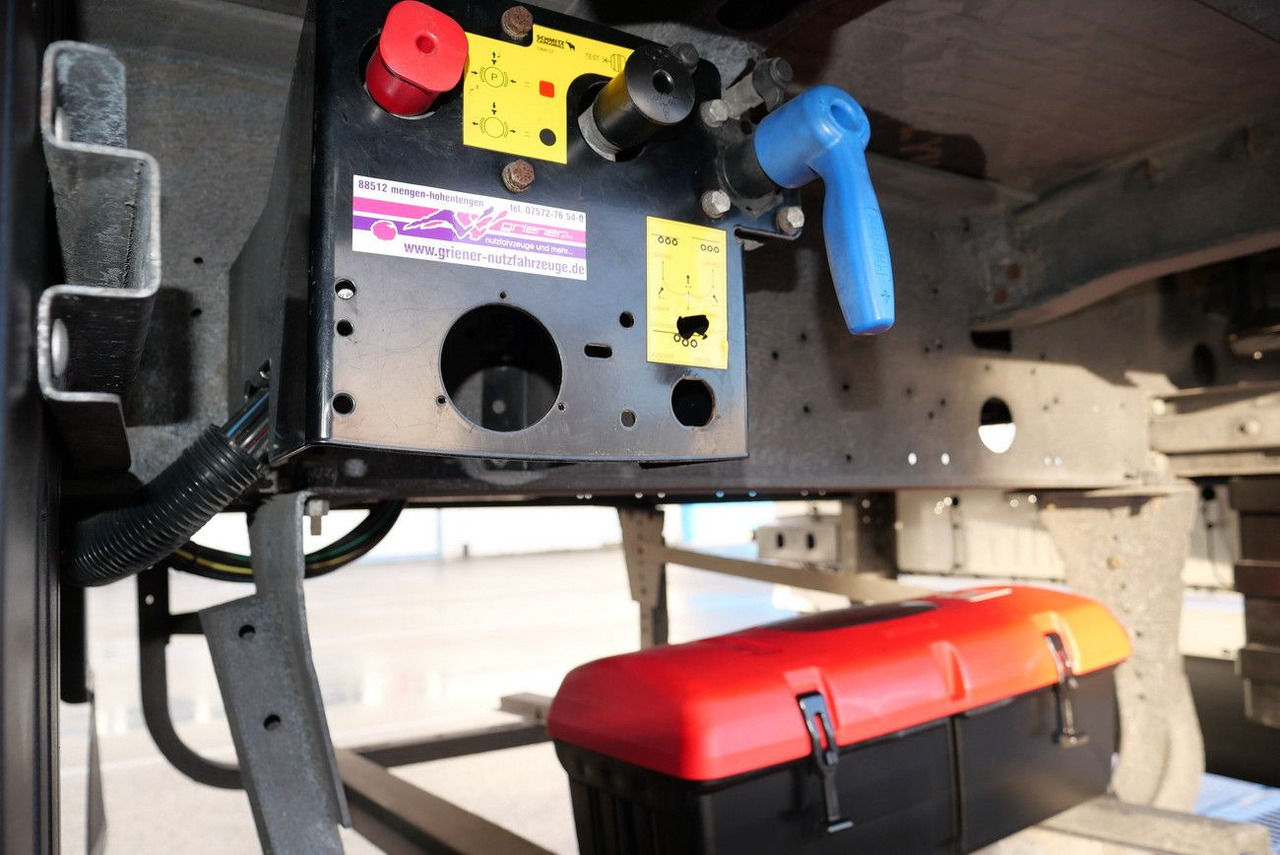 Semi-reboque furgão Schmitz Cargobull SKO 24/DOPPELSTOCK / ZURRLEISTE / LASI 12642 XL: foto 22 Semi-reboque furgão Schmitz Cargobull SKO 24/DOPPELSTOCK / ZURRLEISTE / LASI 12642 XL: foto 22