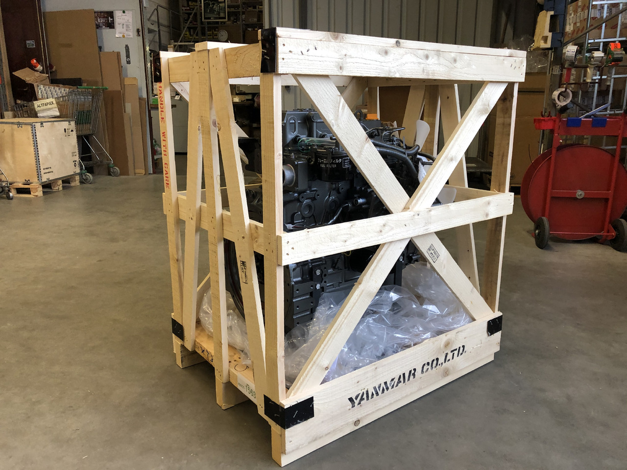 Yanmar 4TNV98 50,7kW/2500rpm - Motor para Máquina de construção: foto 3 Yanmar 4TNV98 50,7kW/2500rpm - Motor para Máquina de construção: foto 3
