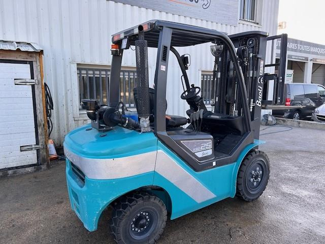 Baoli KBD25 PLUS CHARIOT ELEVATEUR 2T5 - Stacker: foto 3 Baoli KBD25 PLUS CHARIOT ELEVATEUR 2T5 - Stacker: foto 3
