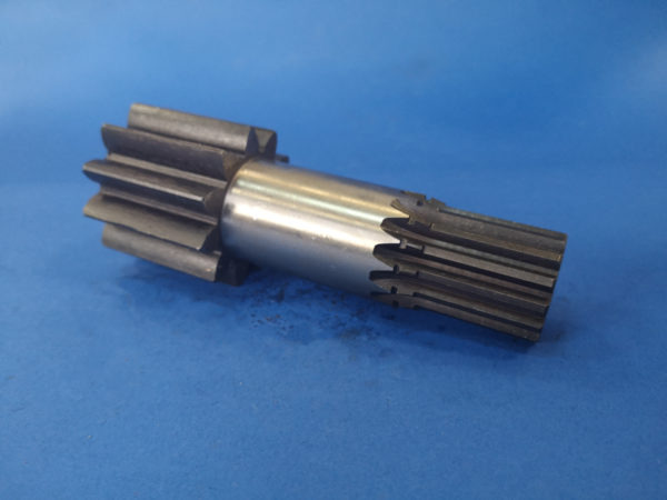 010160A Yanmar YB10 Swing Motor Shaft - Motor de giro para Máquina de construção: foto 1 010160A Yanmar YB10 Swing Motor Shaft - Motor de giro para Máquina de construção: foto 1