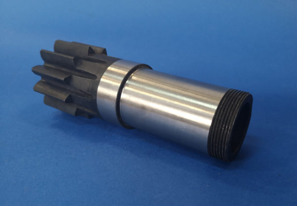 010260A Wałek silnika obrotu Yanmar B15, B15-3, SV15, SV17 - Motor de giro para Máquina de construção: foto 1 010260A Wałek silnika obrotu Yanmar B15, B15-3, SV15, SV17 - Motor de giro para Máquina de construção: foto 1