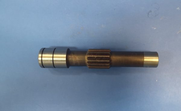 040020A Wałek silnika jazdy Bobcat 425 / 6671903 - Motor hidráulico para Máquina de construção: foto 2 040020A Wałek silnika jazdy Bobcat 425 / 6671903 - Motor hidráulico para Máquina de construção: foto 2