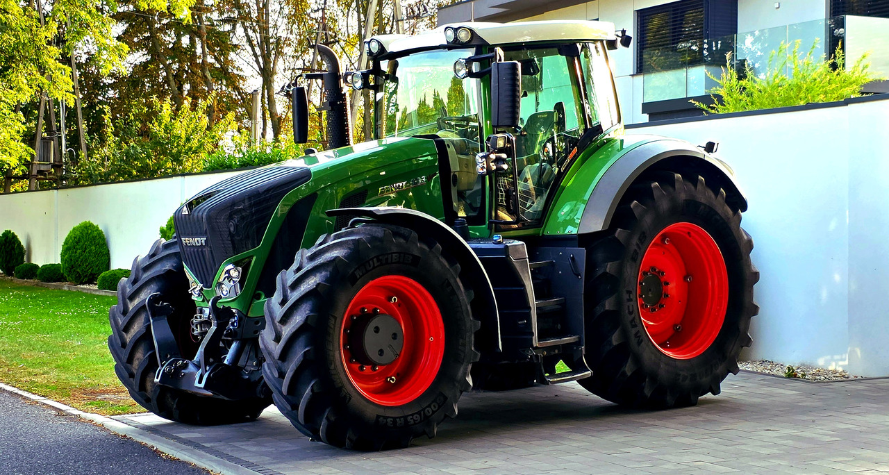 Fendt 933 S4 Profi Plus - Trator: foto 1 Fendt 933 S4 Profi Plus - Trator: foto 1