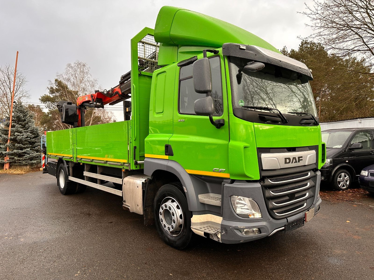 DAF CF 370 mit Kran Klima Tempomat - Camião de caixa aberta/ Plataforma, Camião grua: foto 2 DAF CF 370 mit Kran Klima Tempomat - Camião de caixa aberta/ Plataforma, Camião grua: foto 2