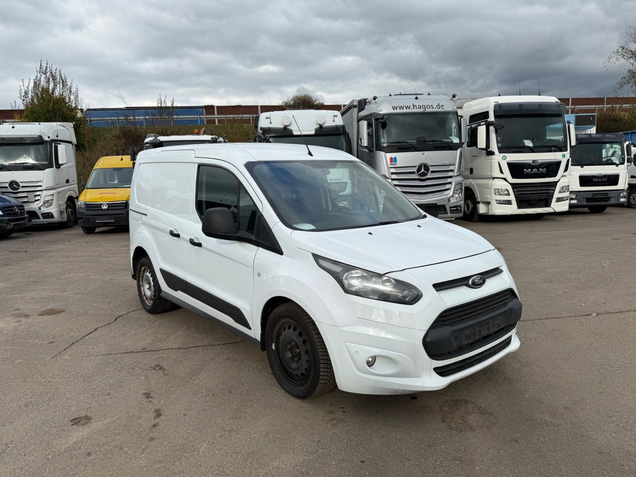 Ford Transit Connect Kasten Trend - Furgão de passageiros: foto 2 Ford Transit Connect Kasten Trend - Furgão de passageiros: foto 2
